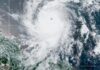TURISTAS EN CANCÚN CAMBIARÁN PLANES POR BERYL