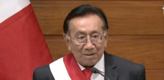 NUEVO PRESIDENTE DA TRANQUILIDAD AL PAÍS