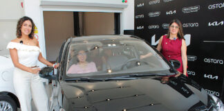 VOLANDO VIAJES ENTREGÓ AUTO A GANADORA