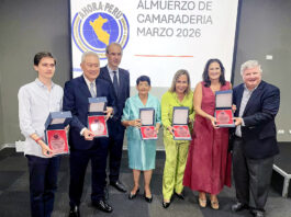 ALMUERZO DE CAMARADERÍA DE AHORA PERÚ