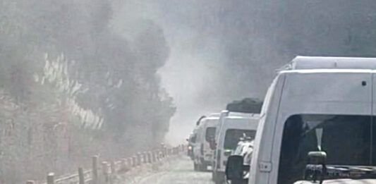 COLAPSO VEHICULAR EN OLLANTAYTAMBO AFECTA A TURISTAS