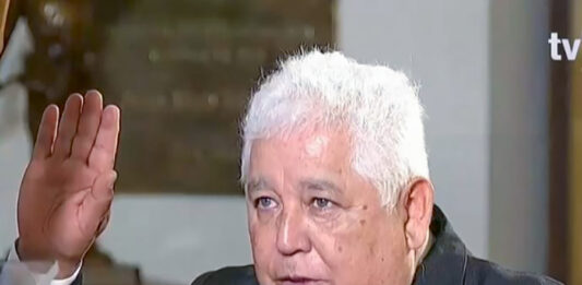 JURAMENTA NUEVO MINISTRO DEL MINCETUR