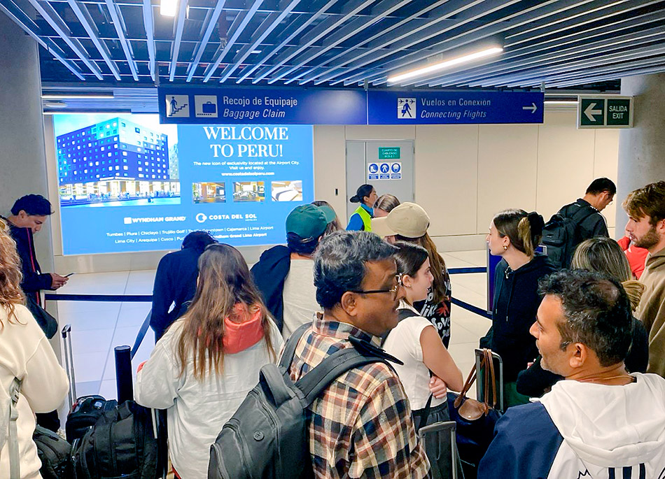 ADVIERTEN CAOS EN MIGRACIONES DEL JORGE CHÁVEZ