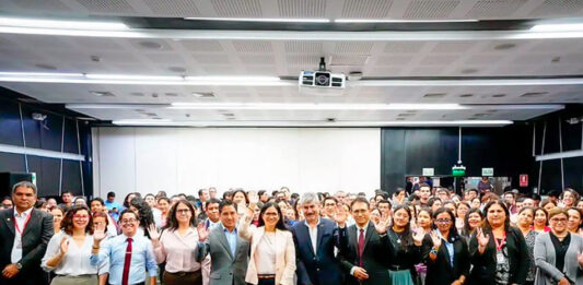 LIZ CHIRINOS BUSCARÁ DESTRABAR PROCESOS EN TURISMO