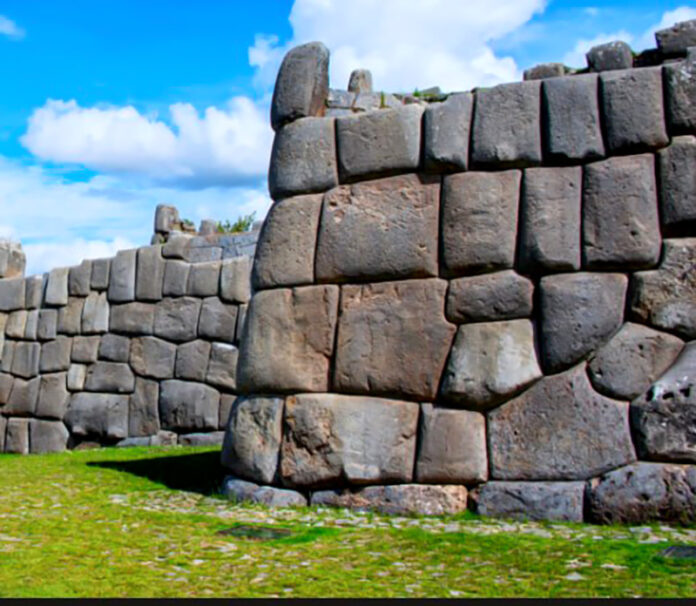 Sacsayhuaman280629